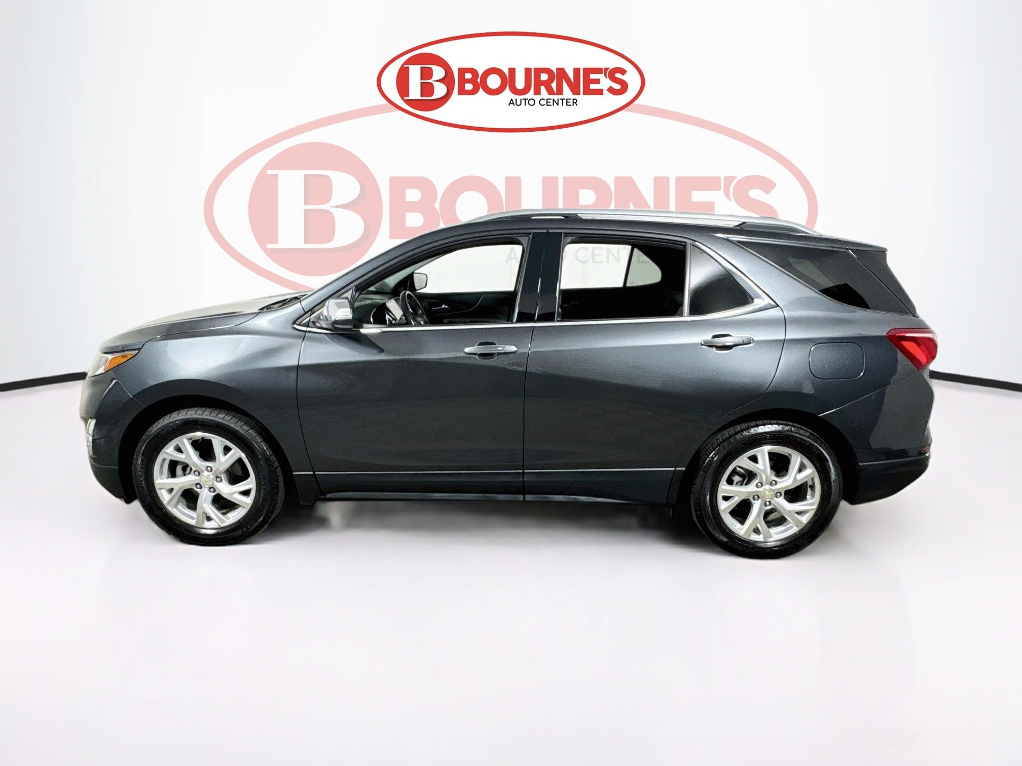 Used 2021 Chevrolet Equinox Premier AWD/4WD image 9