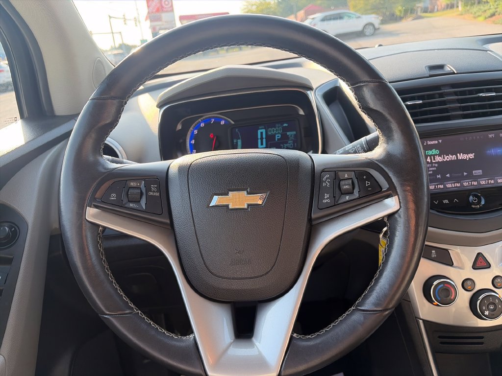 Used 2015 Chevrolet Trax LT w/ LT Plus Package AWD/4WD image 15