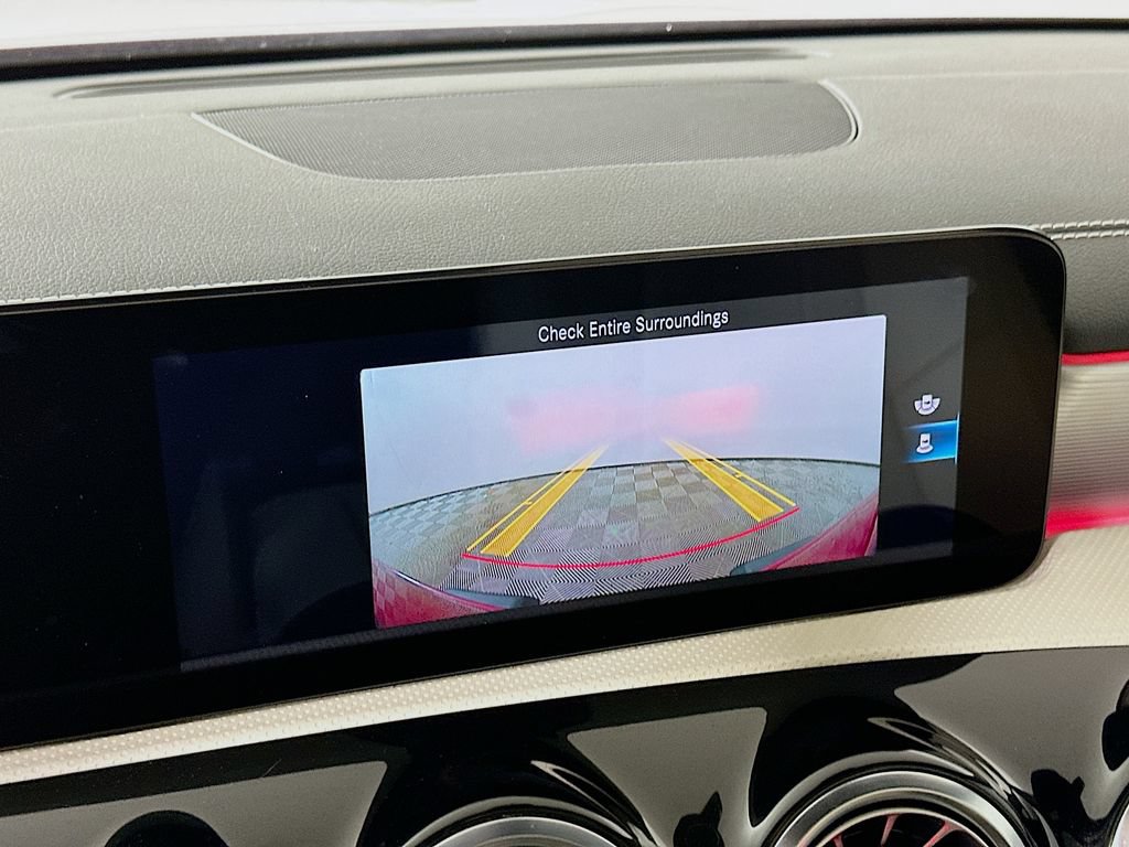 Used 2021 Mercedes-Benz CLA 250 image 23