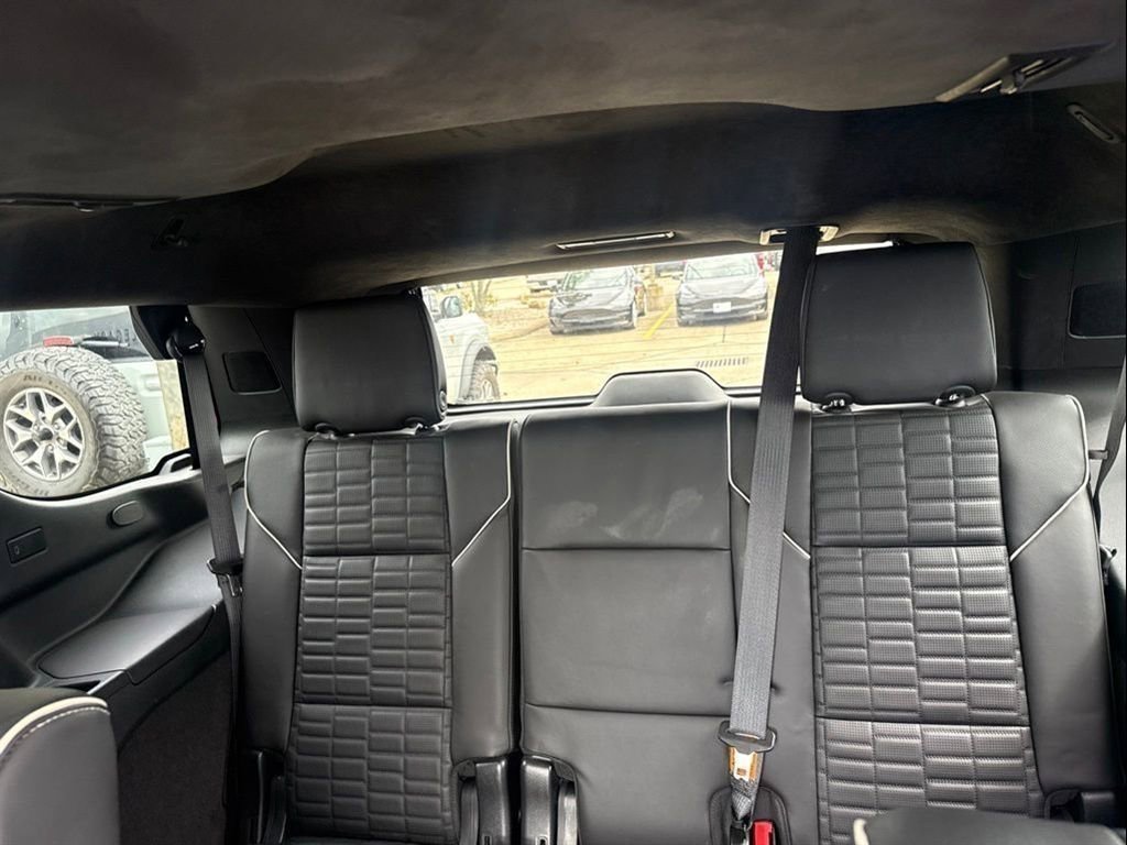Used 2023 Cadillac Escalade Sport Platinum w/ Heavy-Duty Trailer Package RWD image 5