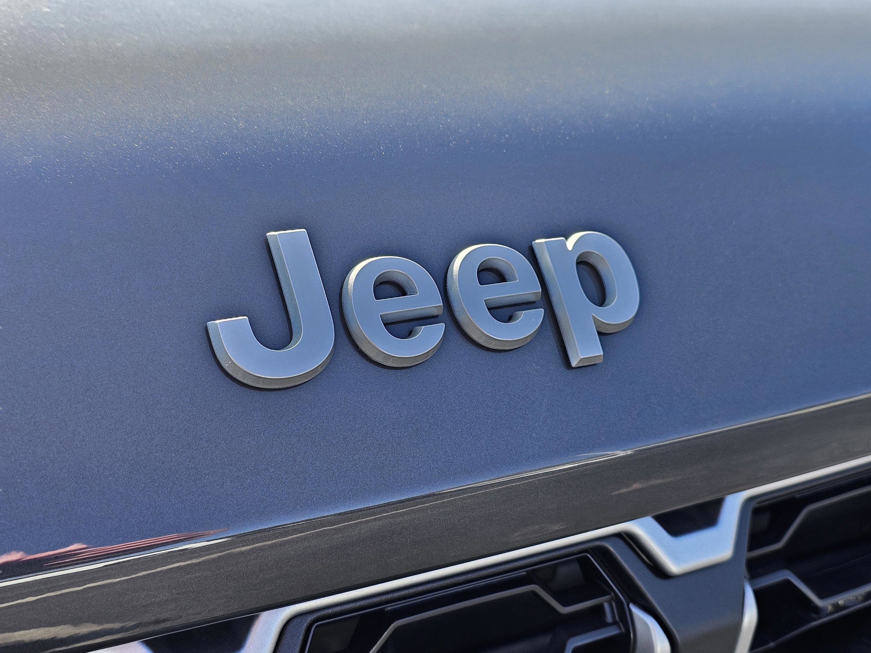 New 2026 Jeep Grand Cherokee Limited image 3