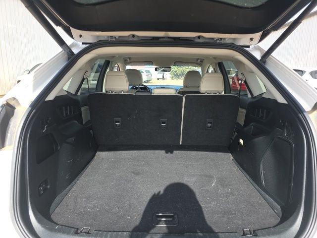 Used 2018 Ford Edge Titanium w/ Ford Safe & Smart Package image 10