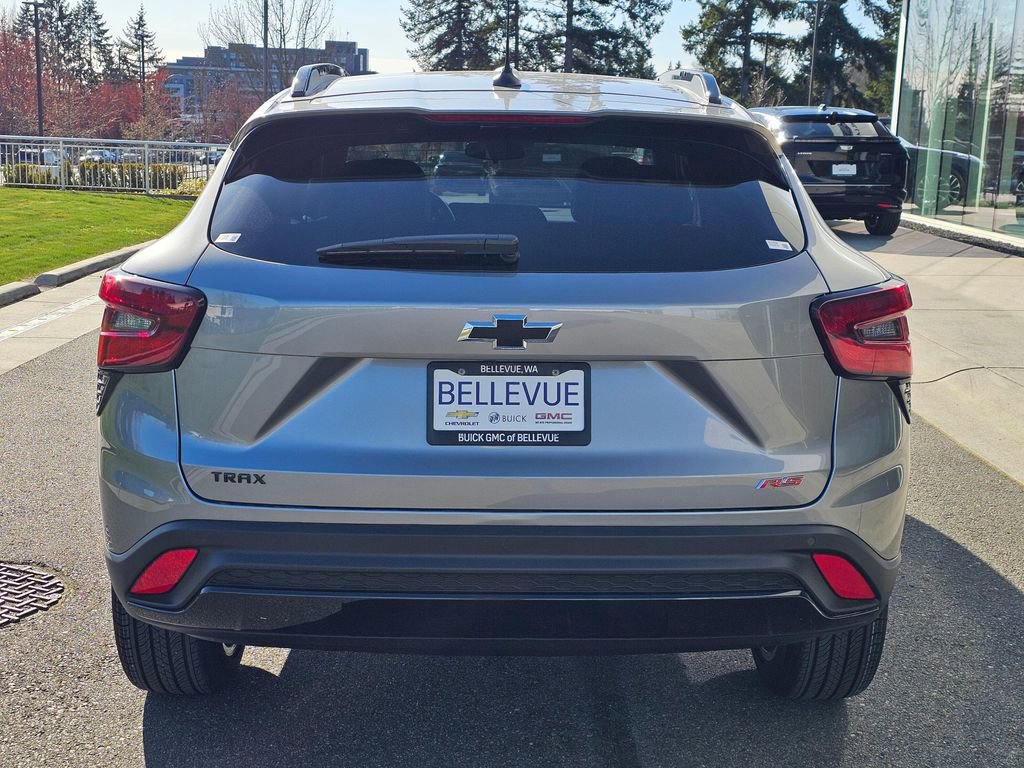 New 2026 Chevrolet Trax RS w/ Driver Confidence Package image 4