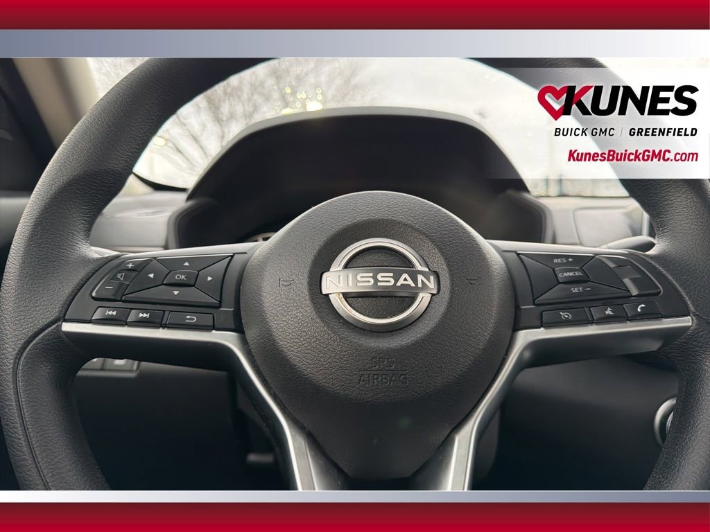 Used 2024 Nissan Altima 2.5 SV FWD image 31