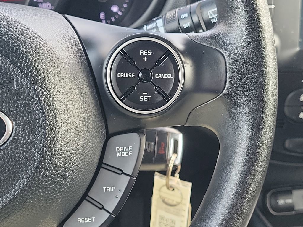 Used 2019 Kia Soul + FWD image 20