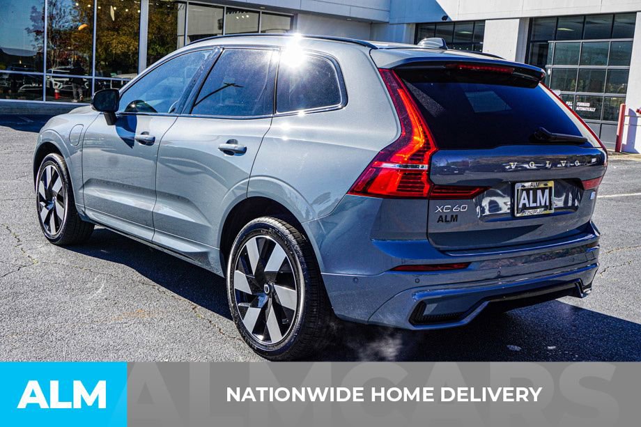 Used 2024 Volvo XC60 T8 Plus w/ Climate Package image 4