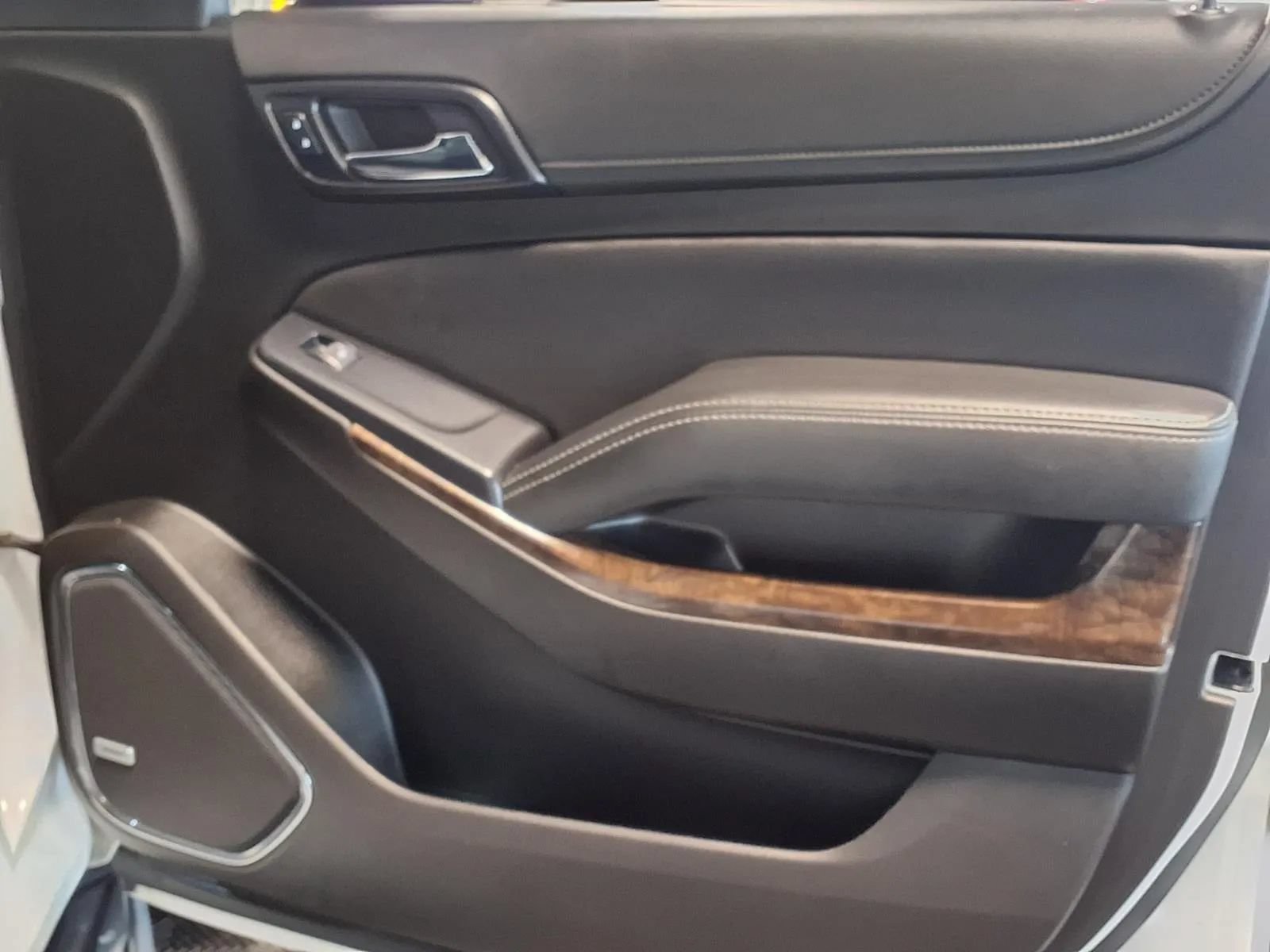 Used 2019 Chevrolet Tahoe LT AWD/4WD image 12