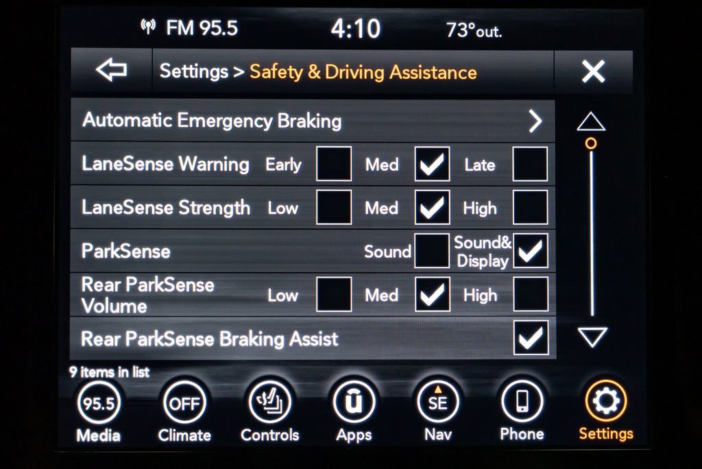 Used 2020 Jeep Grand Cherokee Laredo w/ Quick Order Package 2BN North AWD/4WD image 18