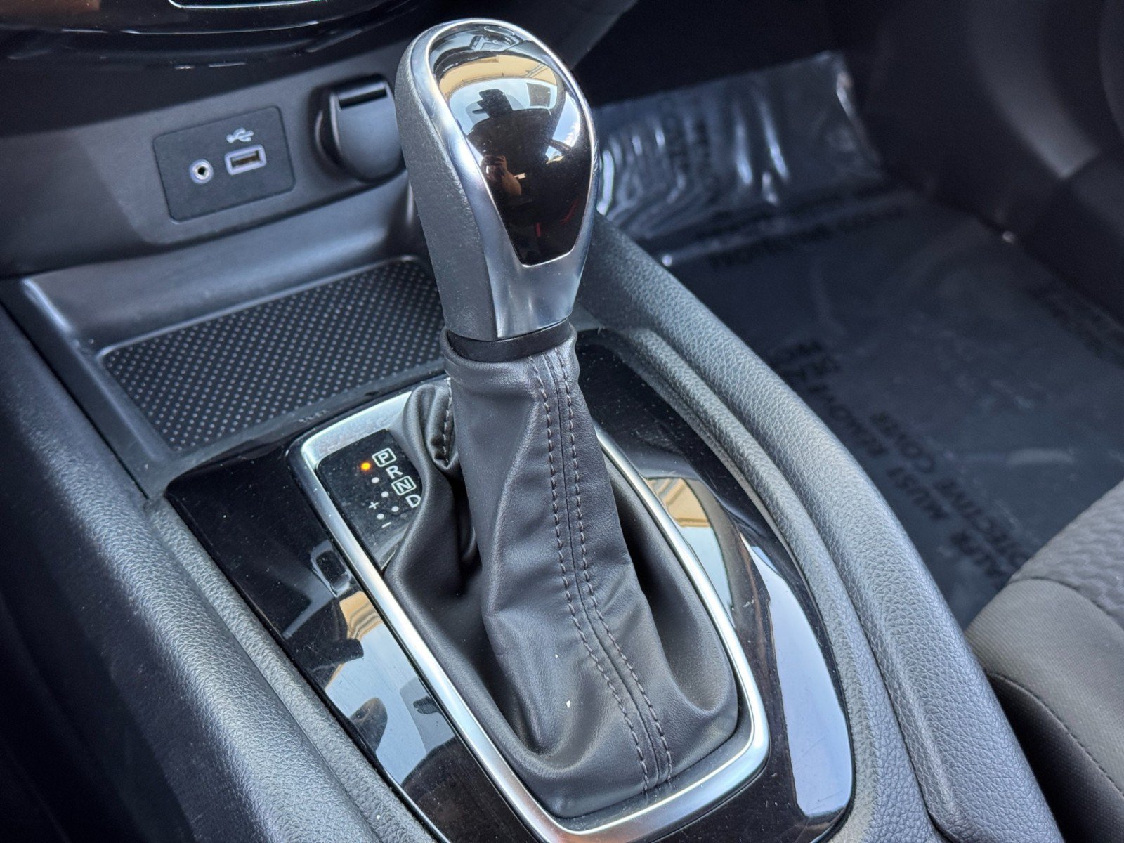 Used 2021 Nissan Rogue Sport S FWD image 27
