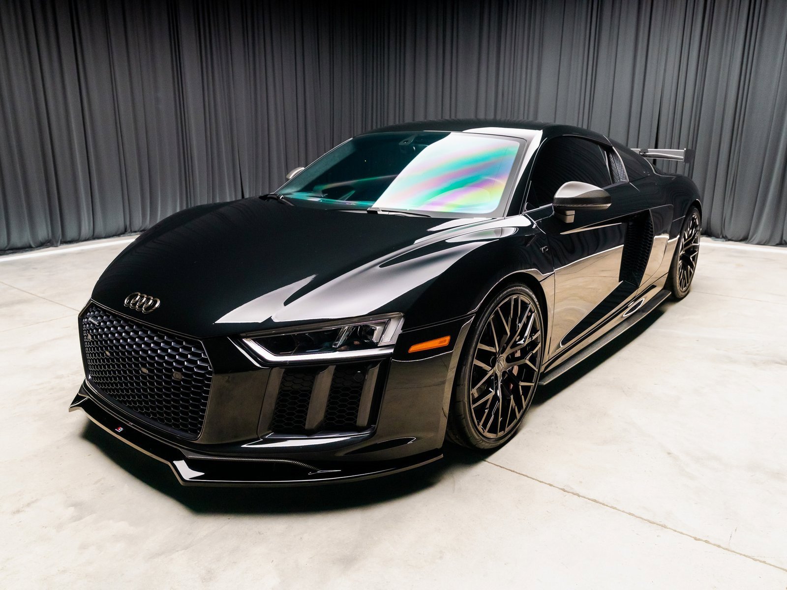 Used 2017 Audi R8 V10 plus image 10