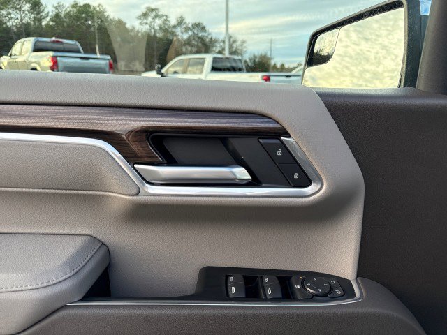 New 2026 Chevrolet Silverado 1500 LT image 18