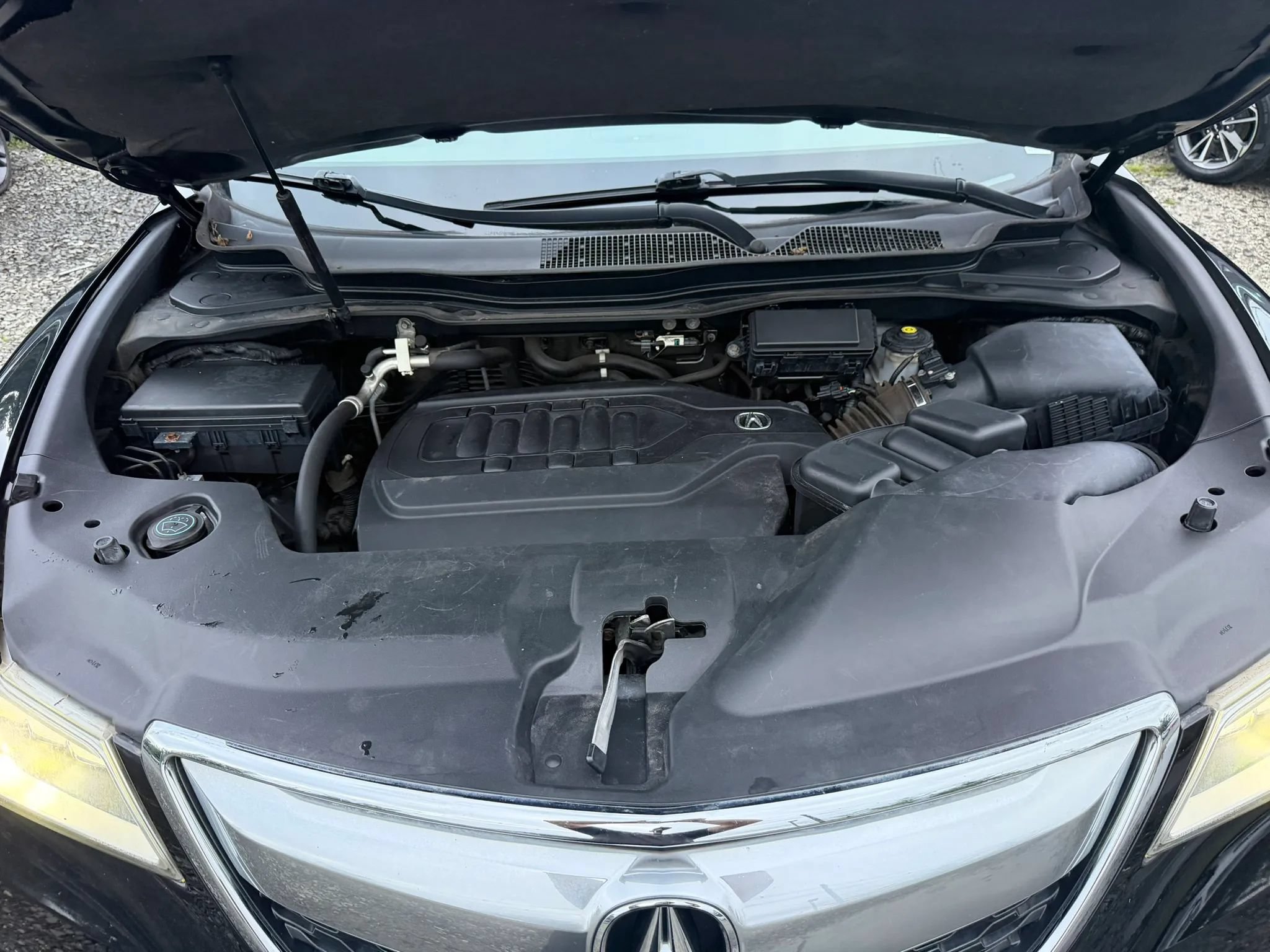 Used 2016 Acura MDX SH-AWD image 25