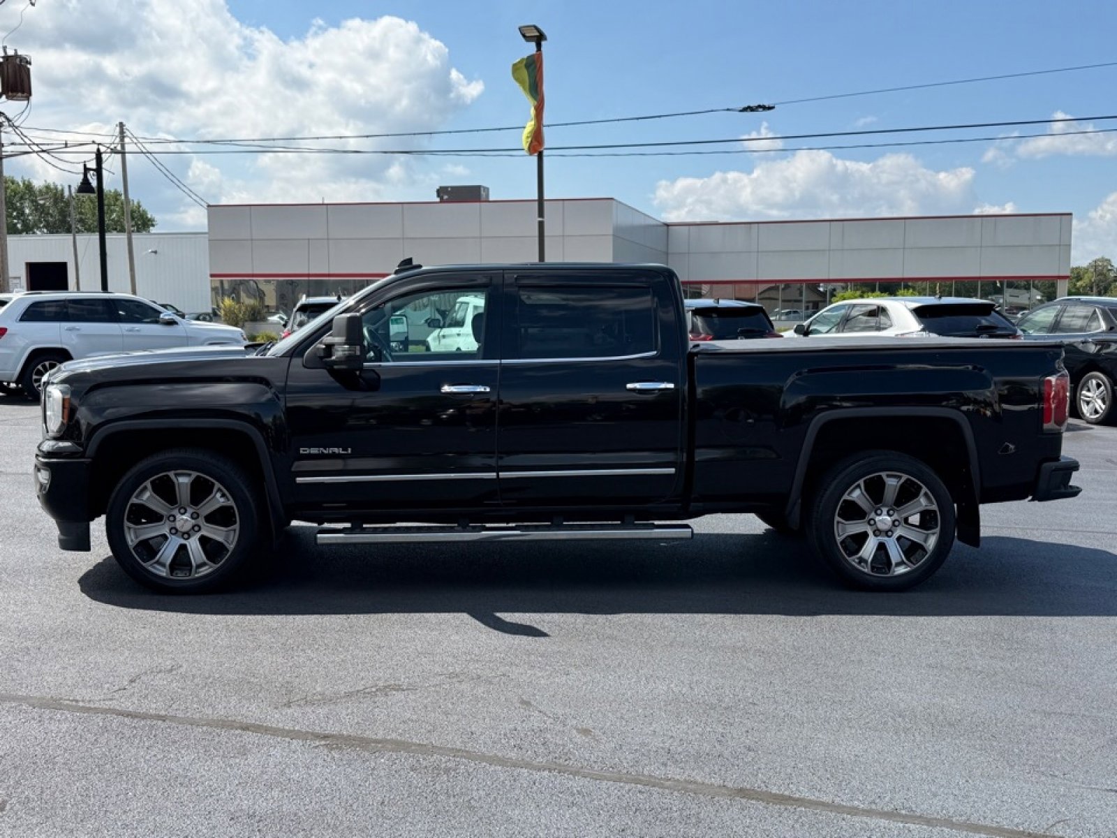 Used 2018 GMC Sierra 1500 Denali image 5