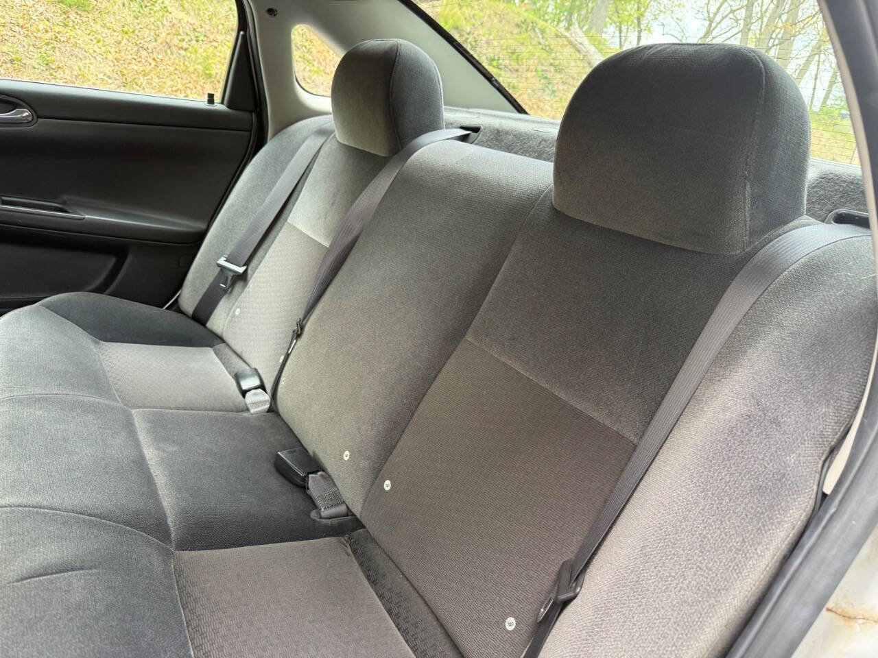 Used 2013 Chevrolet Impala LS FWD image 16