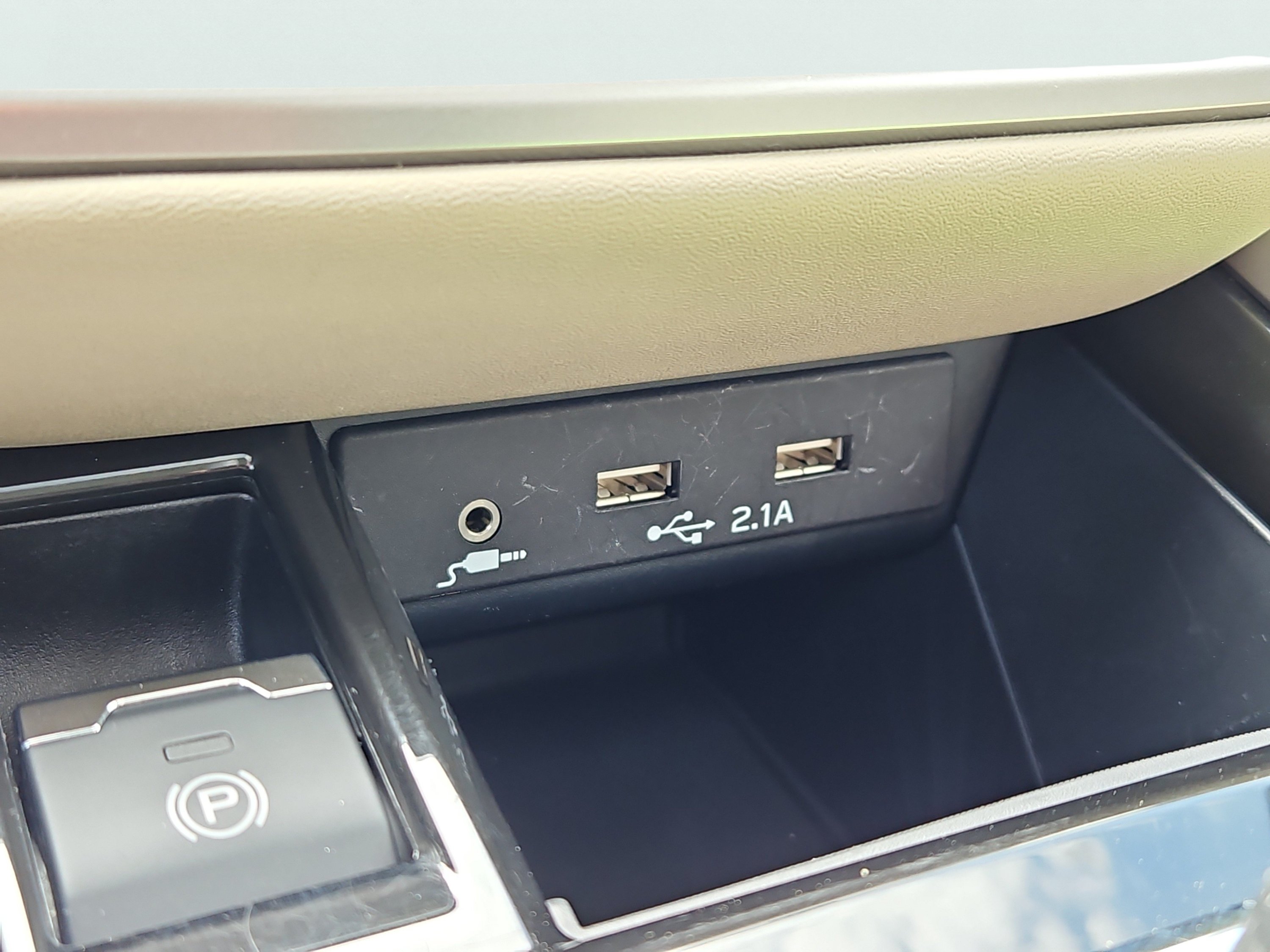 Used 2022 Subaru Legacy Limited AWD/4WD image 12