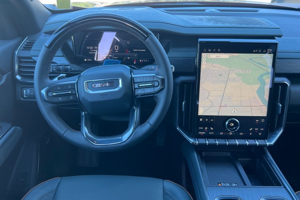 New 2026 GMC Acadia AT4 w/ Super Cruise Package image 11