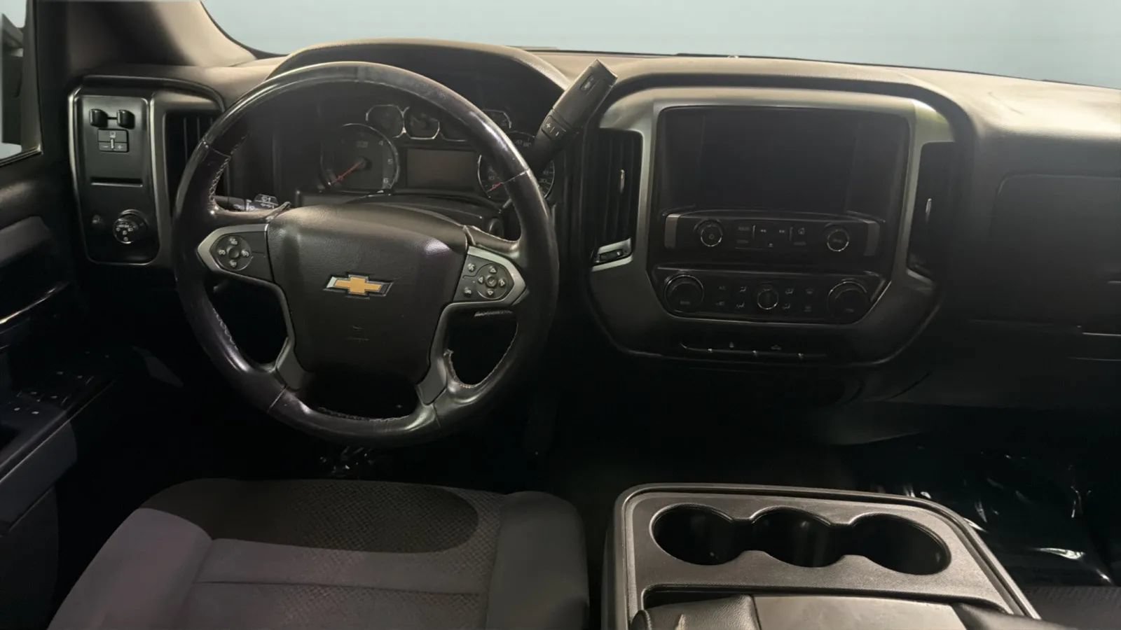 Used 2015 Chevrolet Silverado 1500 LT w/ LT Convenience Package RWD image 10