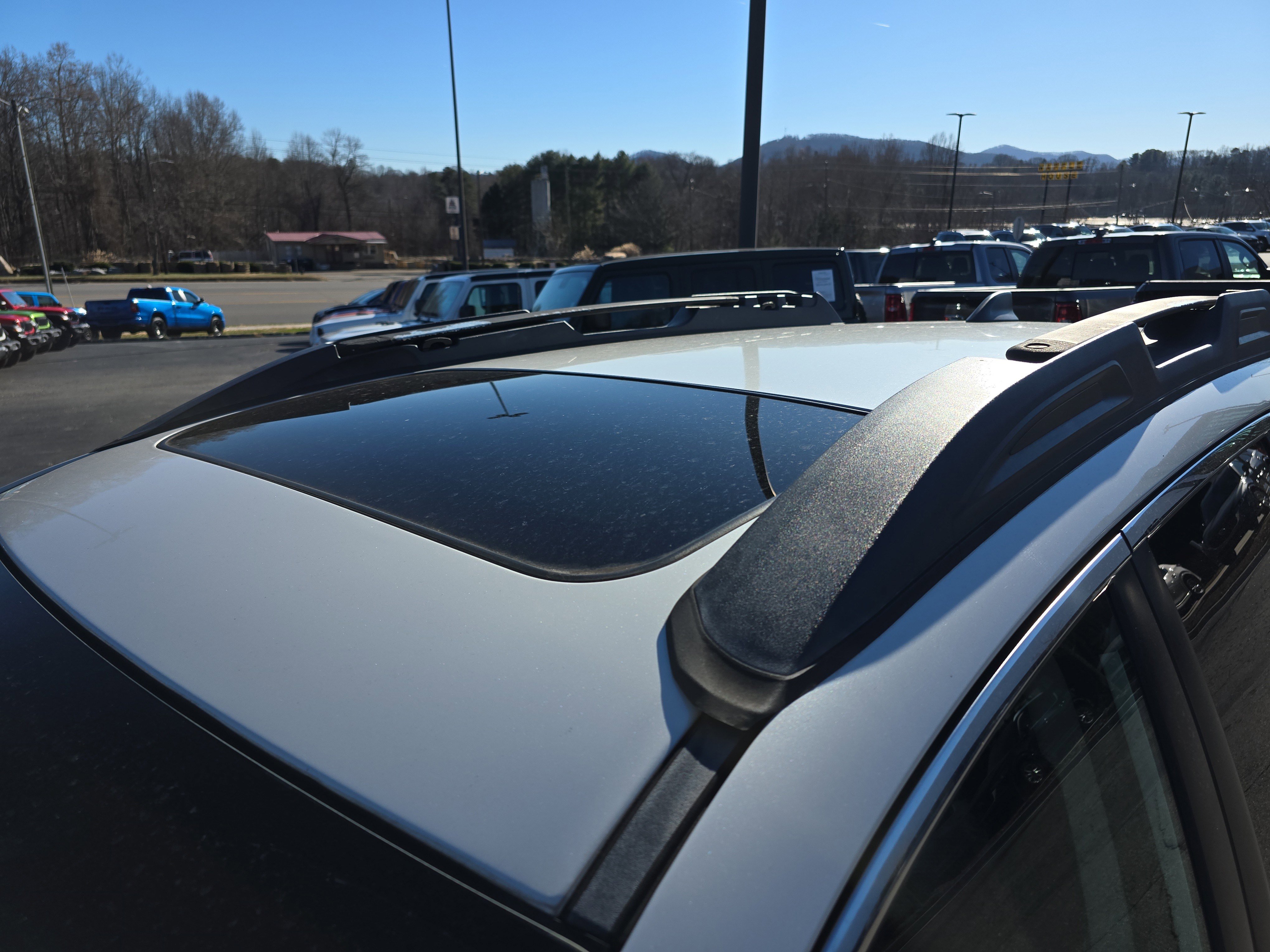 Used 2019 Subaru Outback 2.5i Premium image 11