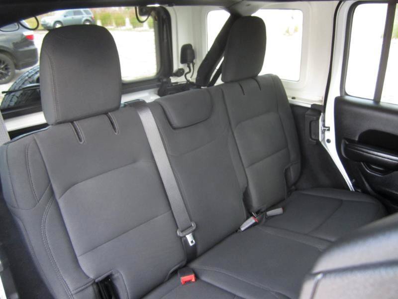 Used 2020 Jeep Wrangler Unlimited Sport AWD/4WD image 13