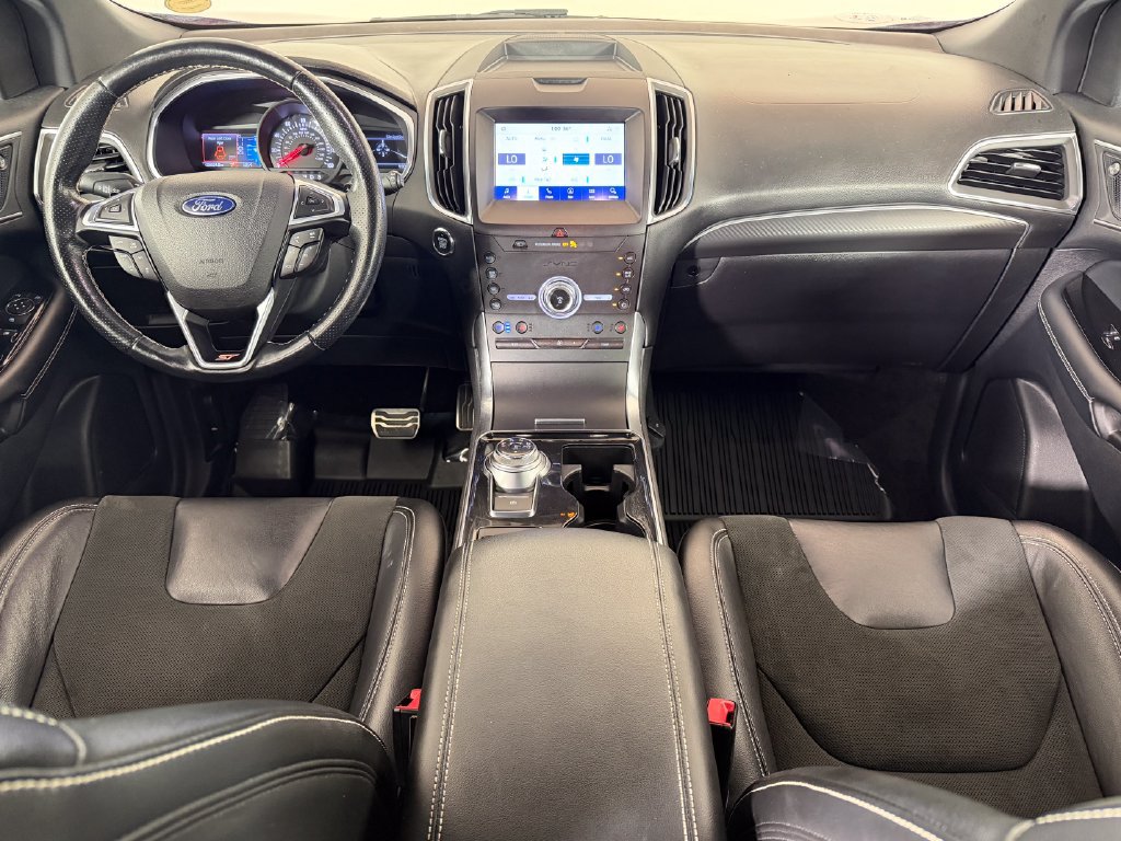 Used 2020 Ford Edge ST w/ Equipment Group 401A AWD/4WD image 24