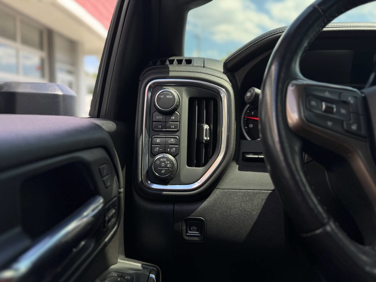 Used 2022 Chevrolet Silverado 3500 High Country w/ Z71 Off-Road Package AWD/4WD image 26