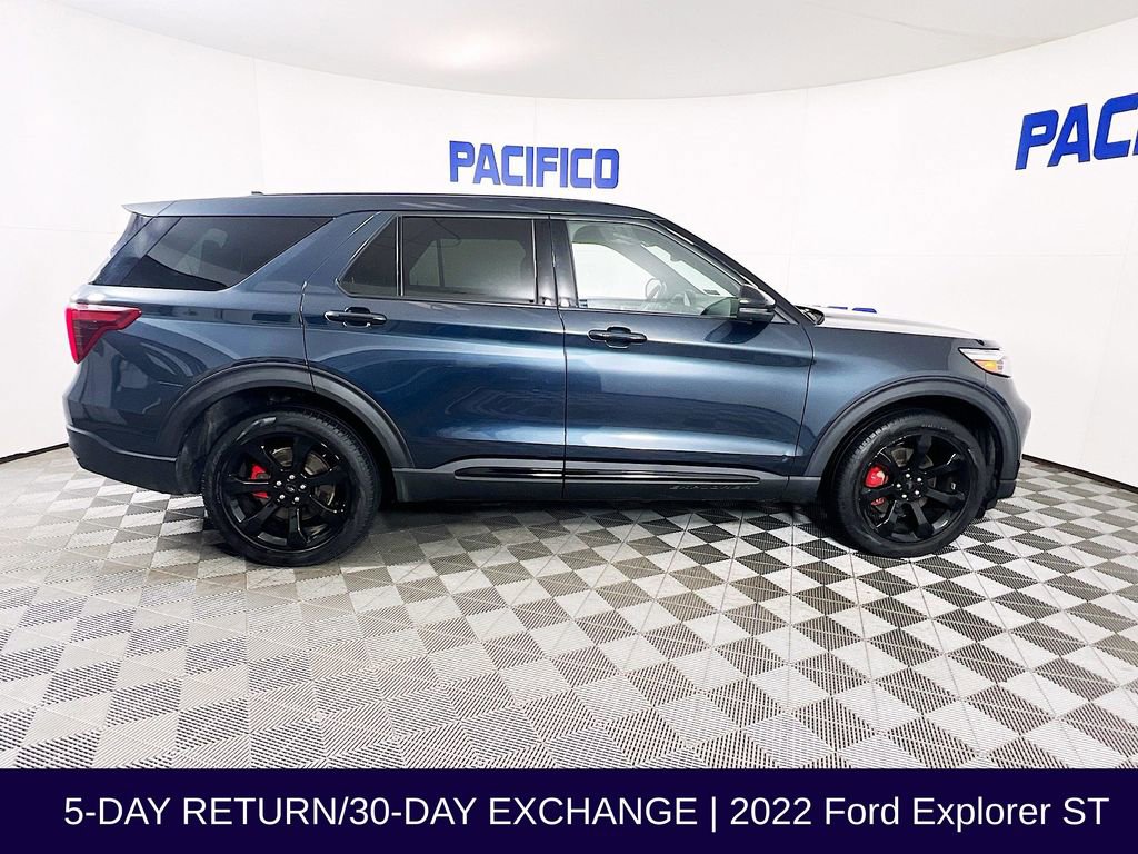 Used 2022 Ford Explorer ST w/ Equipment Group 401A image 9