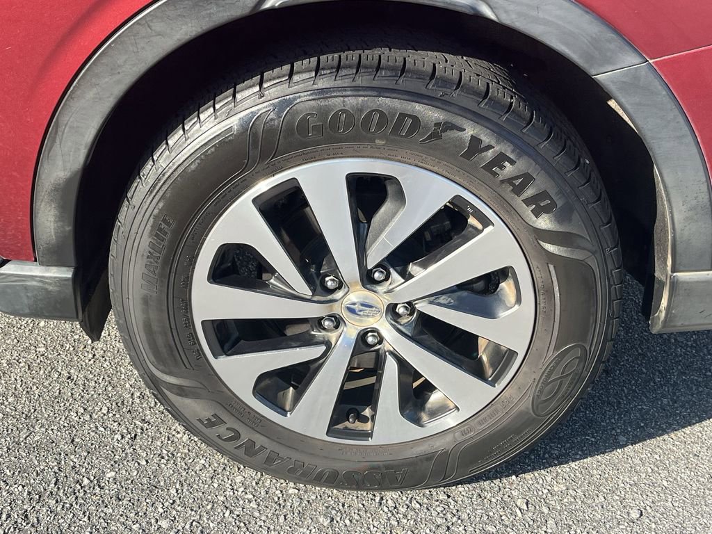Used 2020 Subaru Outback Premium image 35