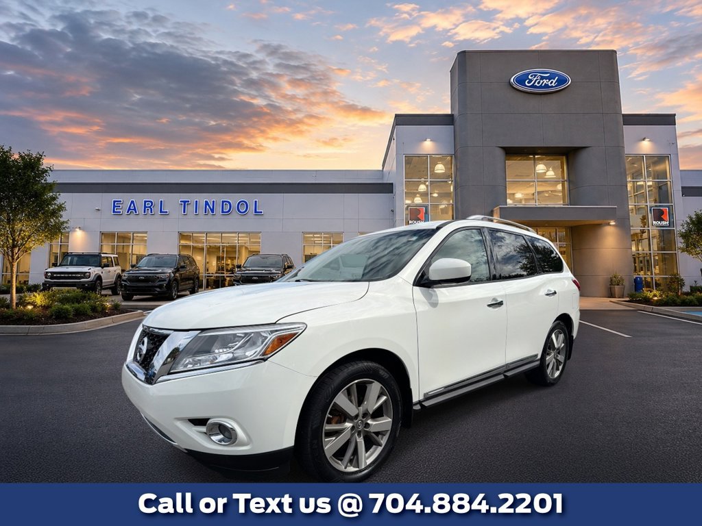 Used 2014 Nissan Pathfinder Platinum w/ Cargo Package