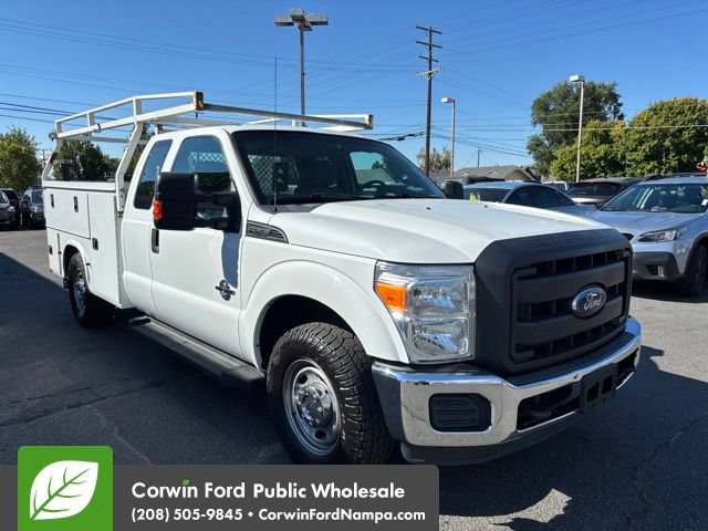 Used 2015 Ford F250 XL w/ Power Equipment Group RWD image 3