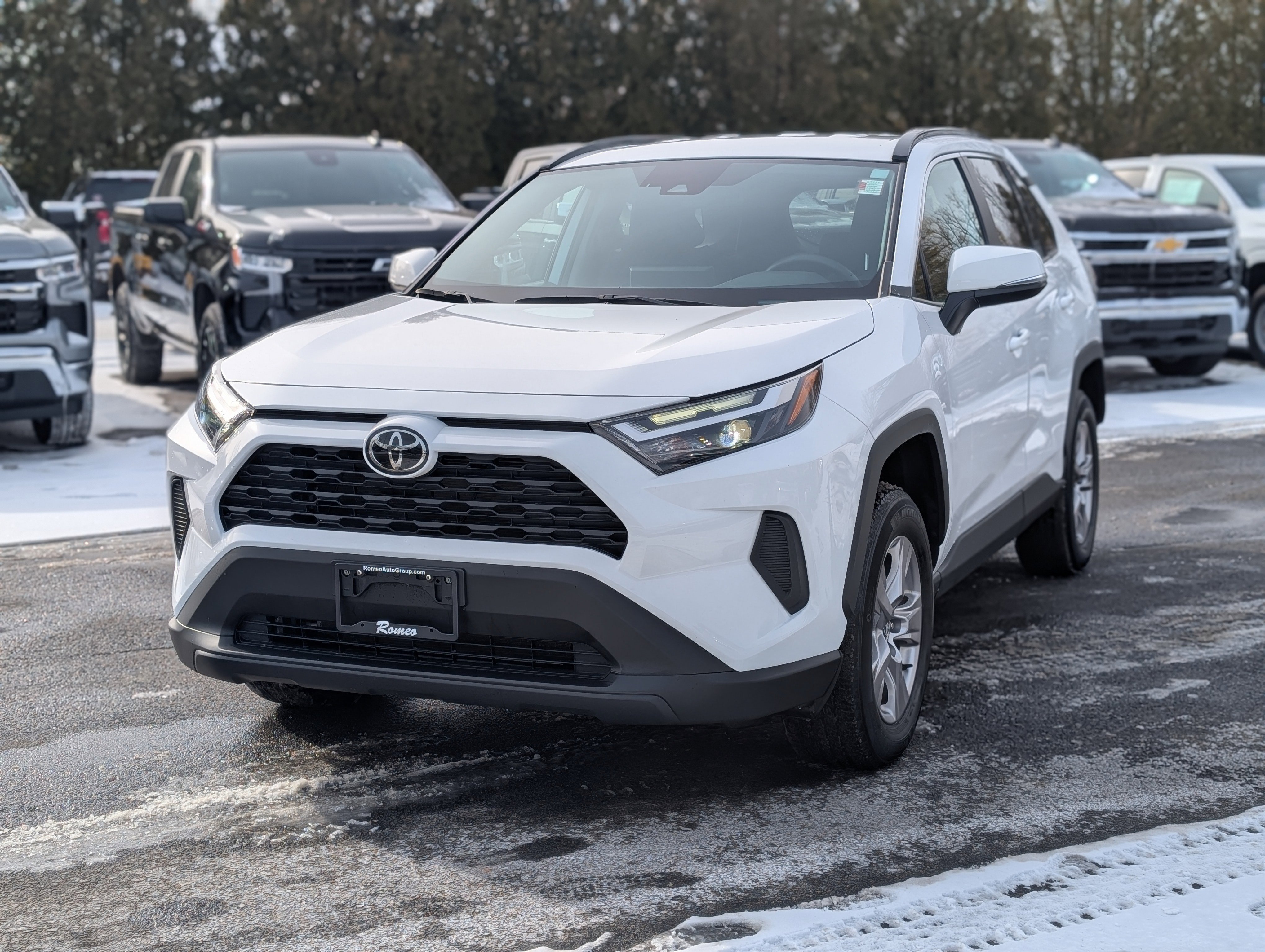 Used 2023 Toyota RAV4 XLE image 13