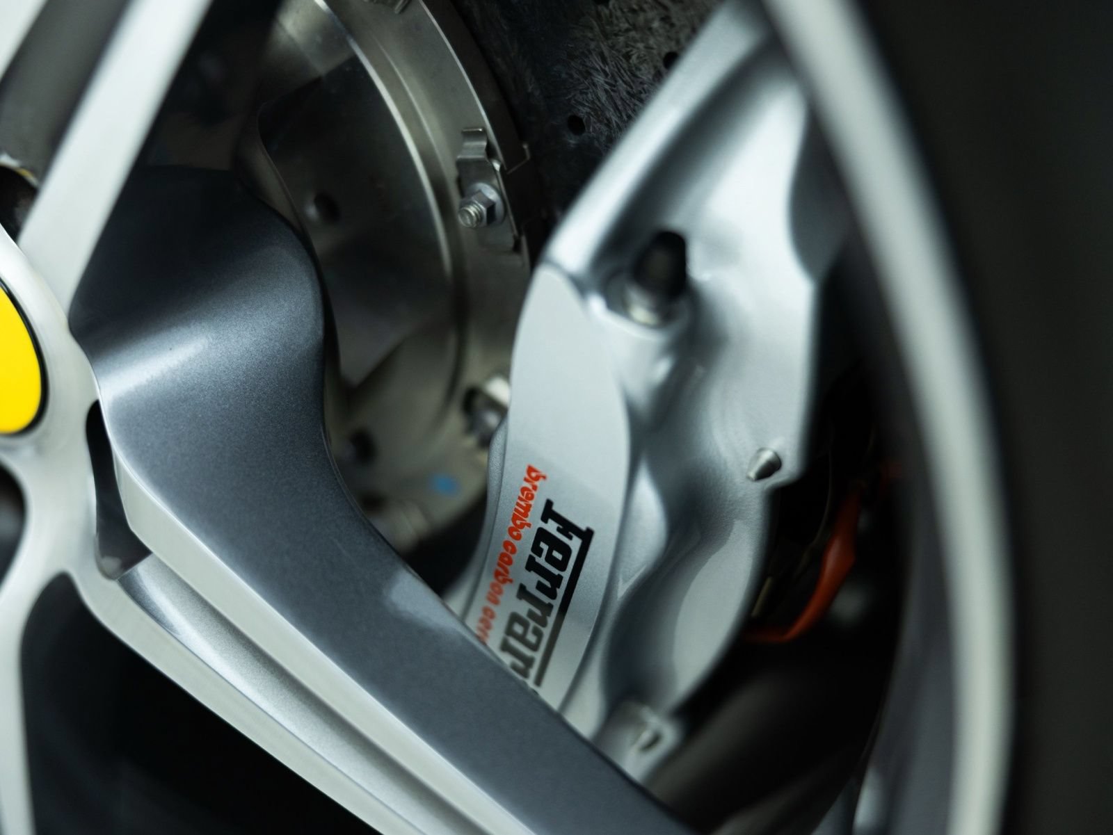Used 2012 Ferrari 458 Italia Coupe RWD image 9