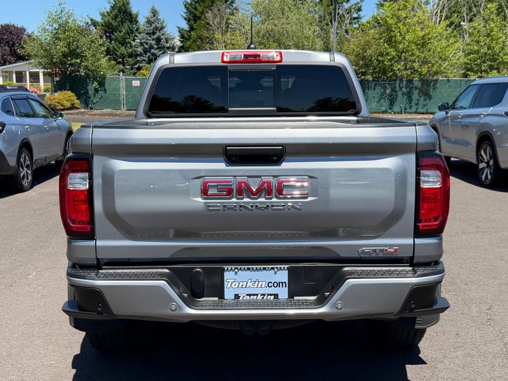 Used 2024 GMC Canyon AT4 w/ Technology Package AWD/4WD image 7