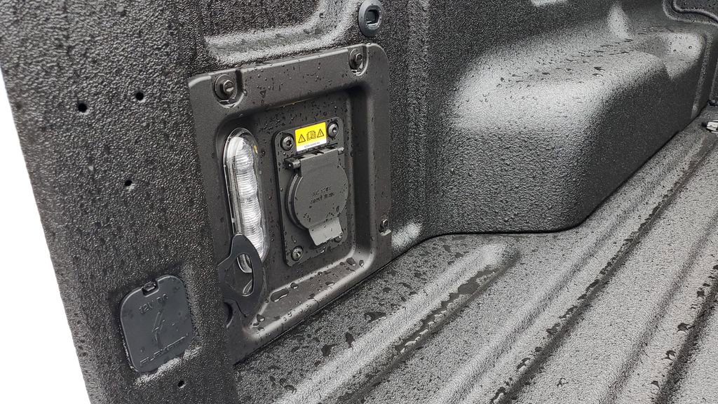 New 2026 Ford Maverick Lariat image 11