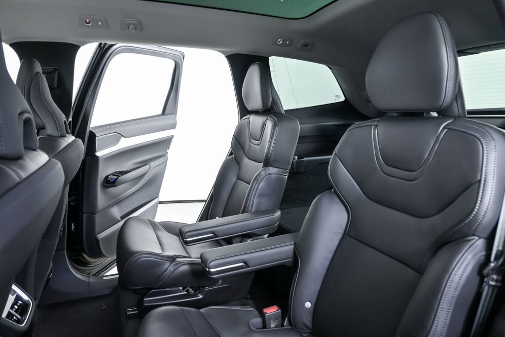 New 2026 Volvo EX90 Ultra AWD/4WD image 20