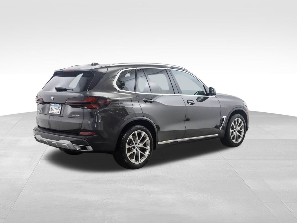 Certified 2024 BMW X5 xDrive40i w/ Parking Assistance Package image 5