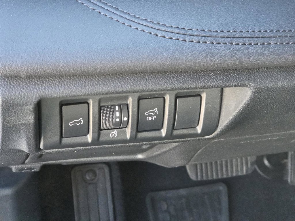 Certified 2025 Subaru Outback Wilderness AWD/4WD image 24