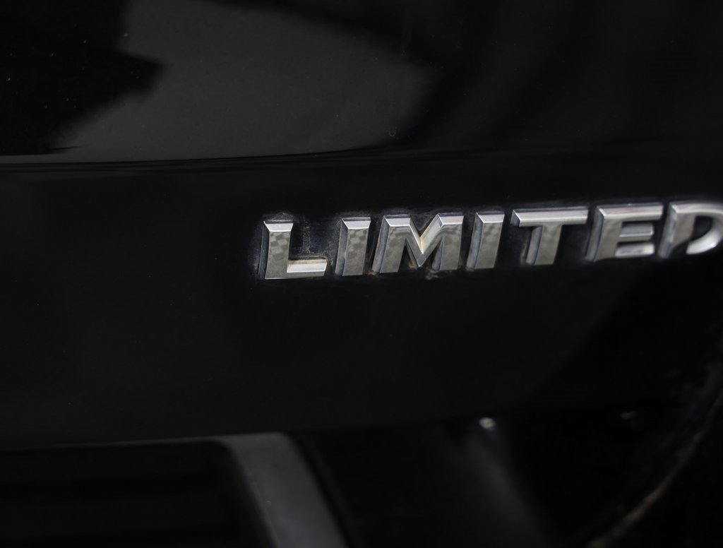 Used 2020 Jeep Grand Cherokee Limited w/ Luxury Group II image 8