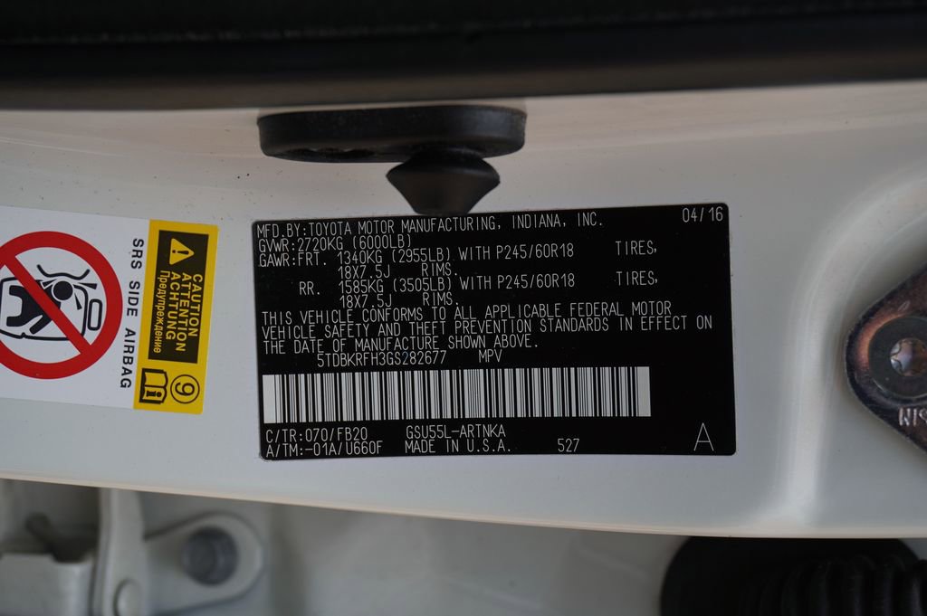 Used 2016 Toyota Highlander LE image 25