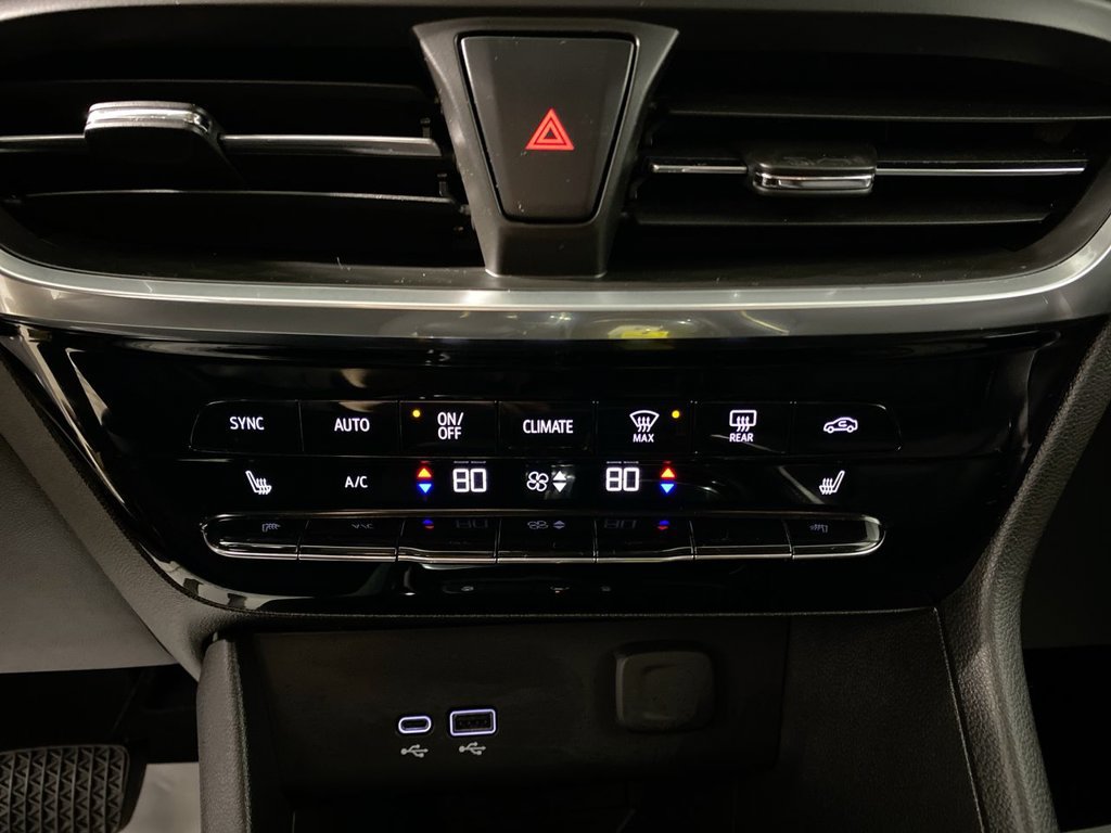 Certified 2024 Buick Encore GX Avenir w/ Avenir Convenience Package FWD image 18