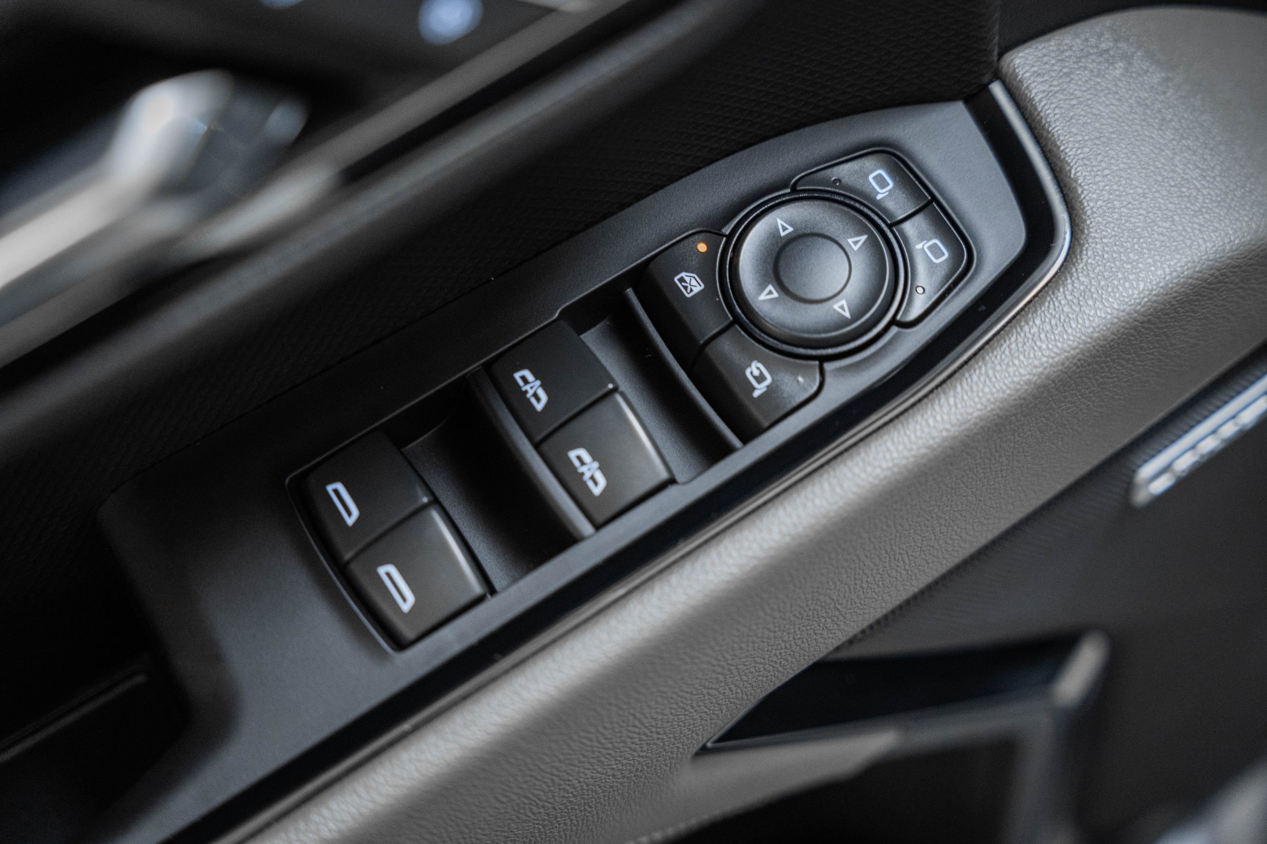 Used 2024 Chevrolet Silverado 1500 ZR2 image 45