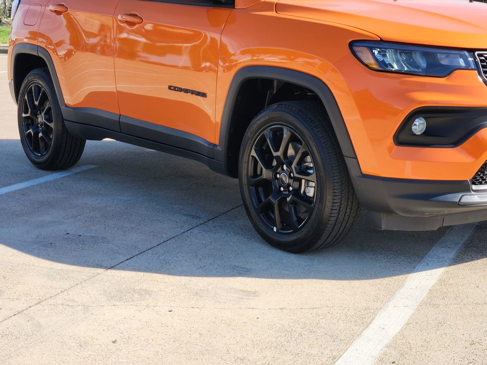 New 2026 Jeep Compass Latitude image 11