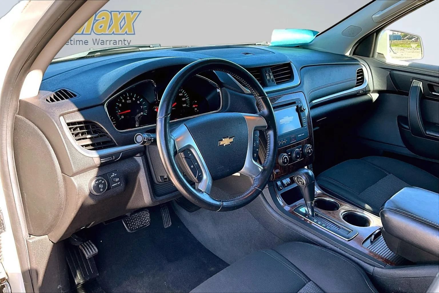 Used 2013 Chevrolet Traverse LT AWD/4WD image 16