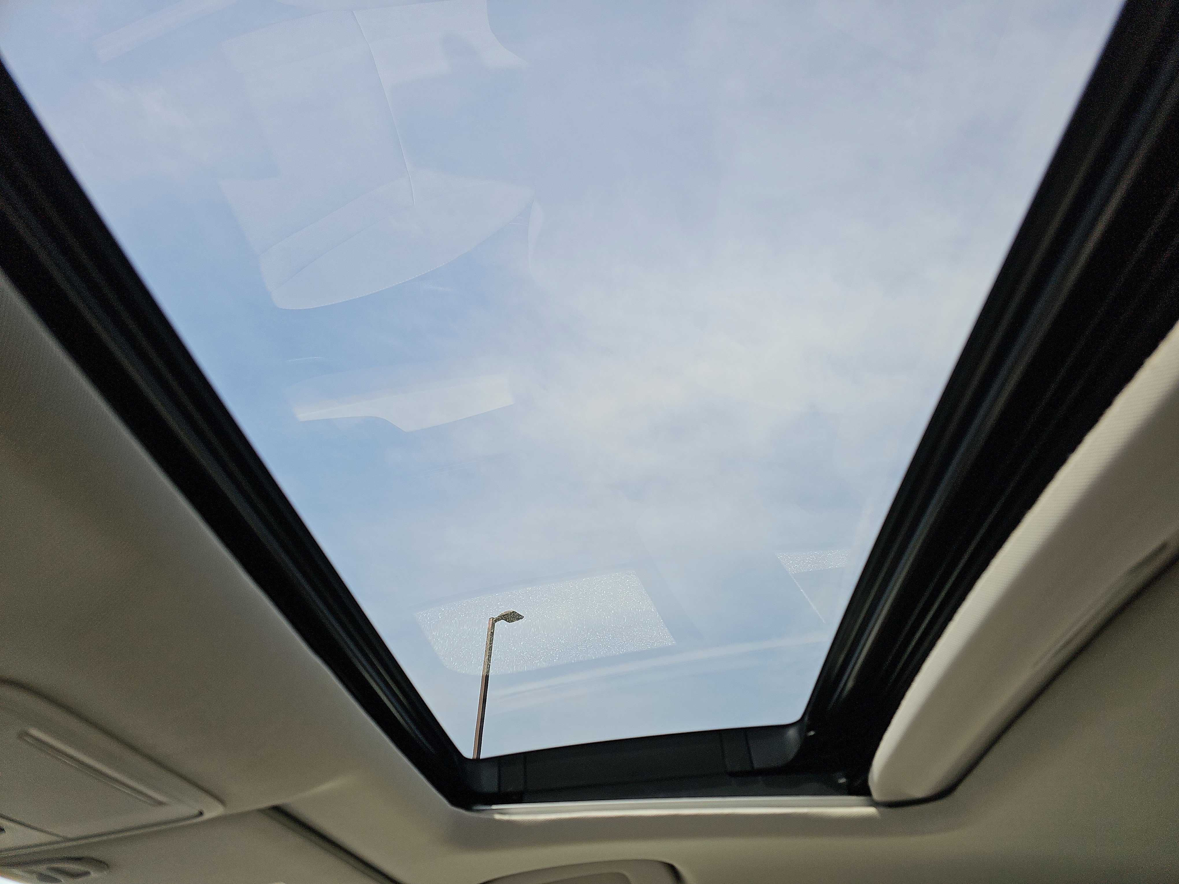 Certified 2023 Honda Accord EX image 21