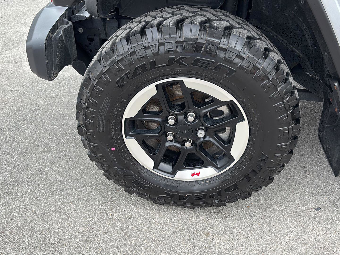 Used 2021 Jeep Wrangler Unlimited Rubicon w/ LED Lighting Group image 9