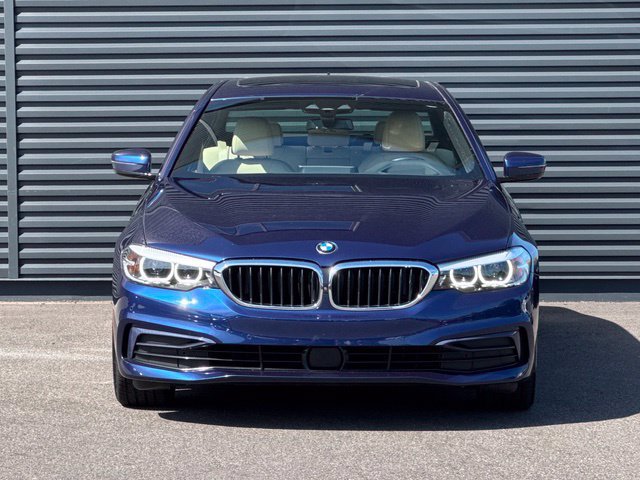 Used 2019 BMW 530i xDrive AWD/4WD image 10