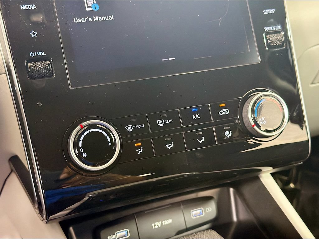 Used 2023 Hyundai Tucson SE AWD/4WD image 16