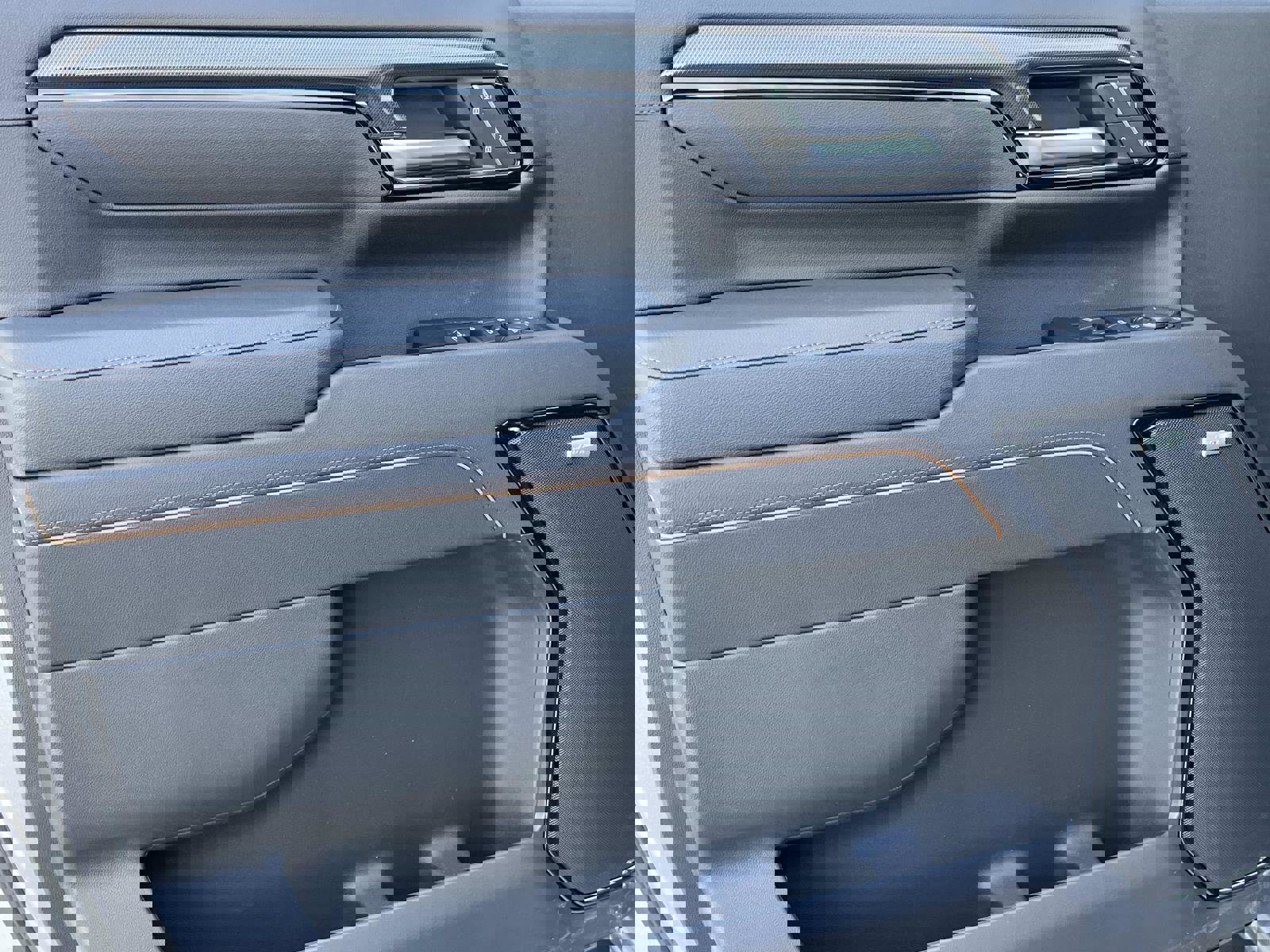 New 2026 GMC Sierra 2500 AT4 w/ AT4 Premium Plus Package image 18