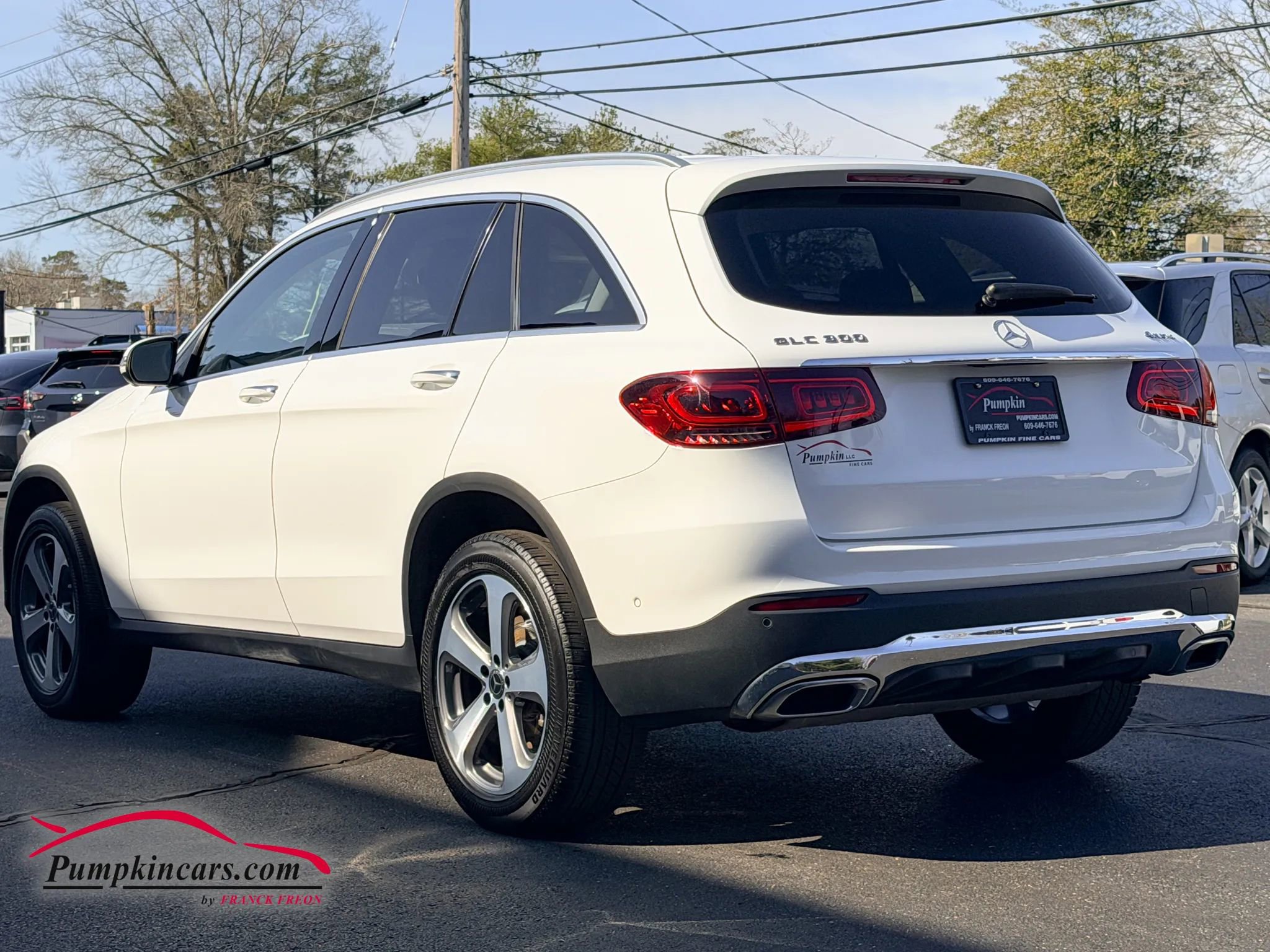 Used 2020 Mercedes-Benz GLC 300 4MATIC image 4