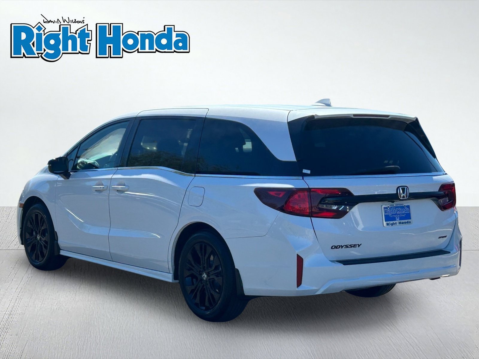 Used 2026 Honda Odyssey Sport-L image 4