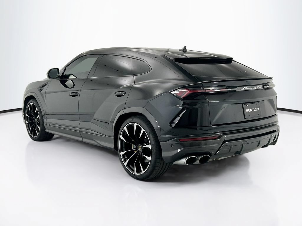 Used 2021 Lamborghini Urus AWD/4WD image 7